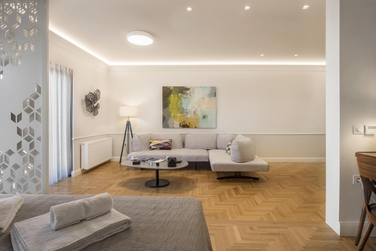 Chic Central Athens Apartment At Mavilli Sq. Exterior photo